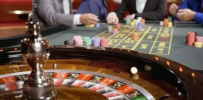 Live-dealer blackjack table from linetogel 127 showing multi-camera feed and player betting interface